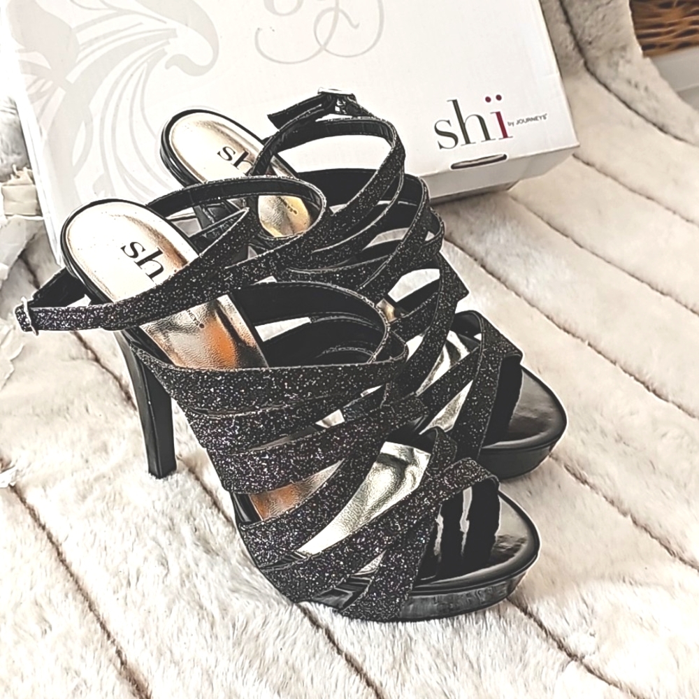 Black Strappy Heels | Size 8 M